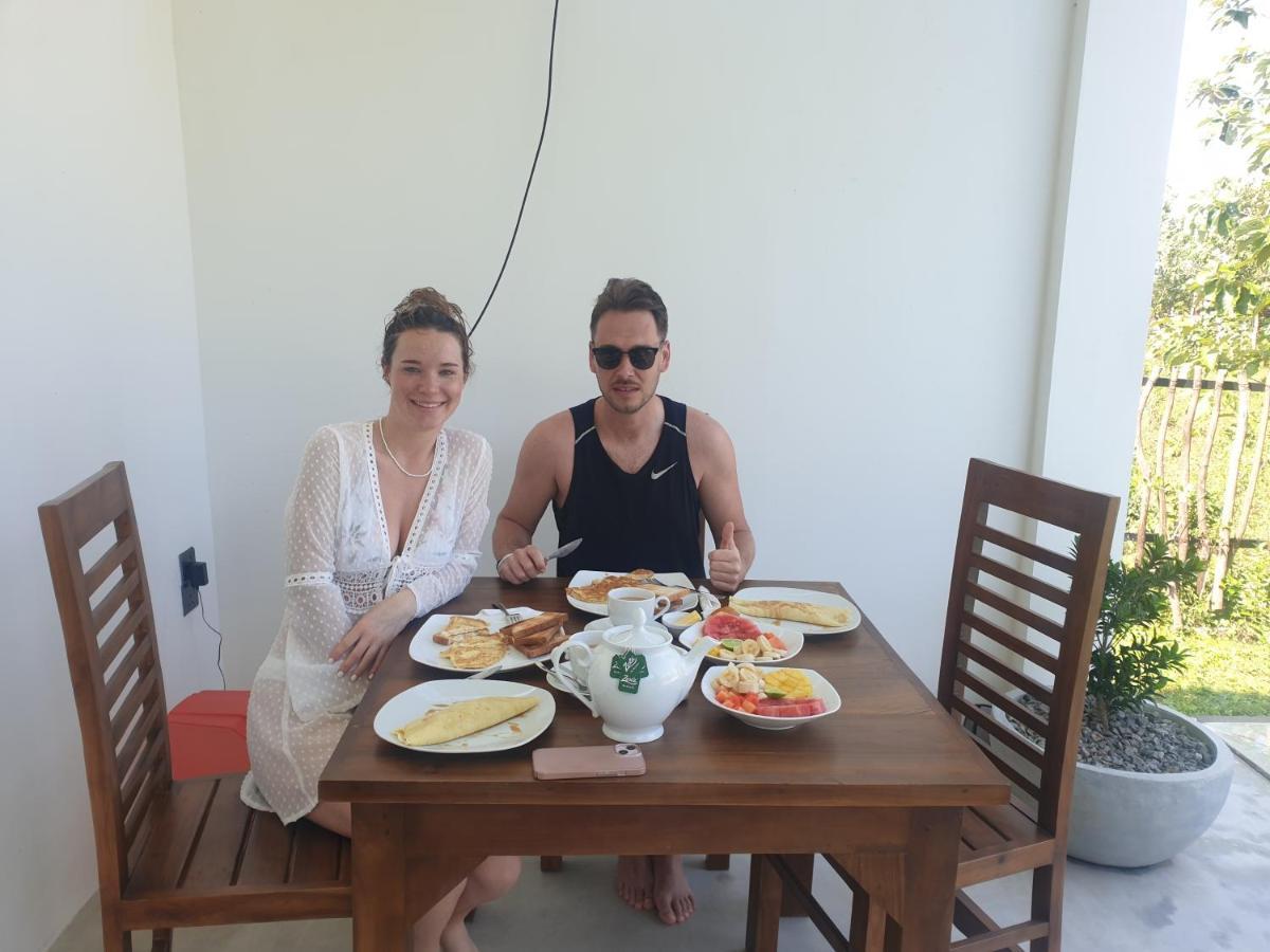 Giri Villa Тангале Екстериор снимка