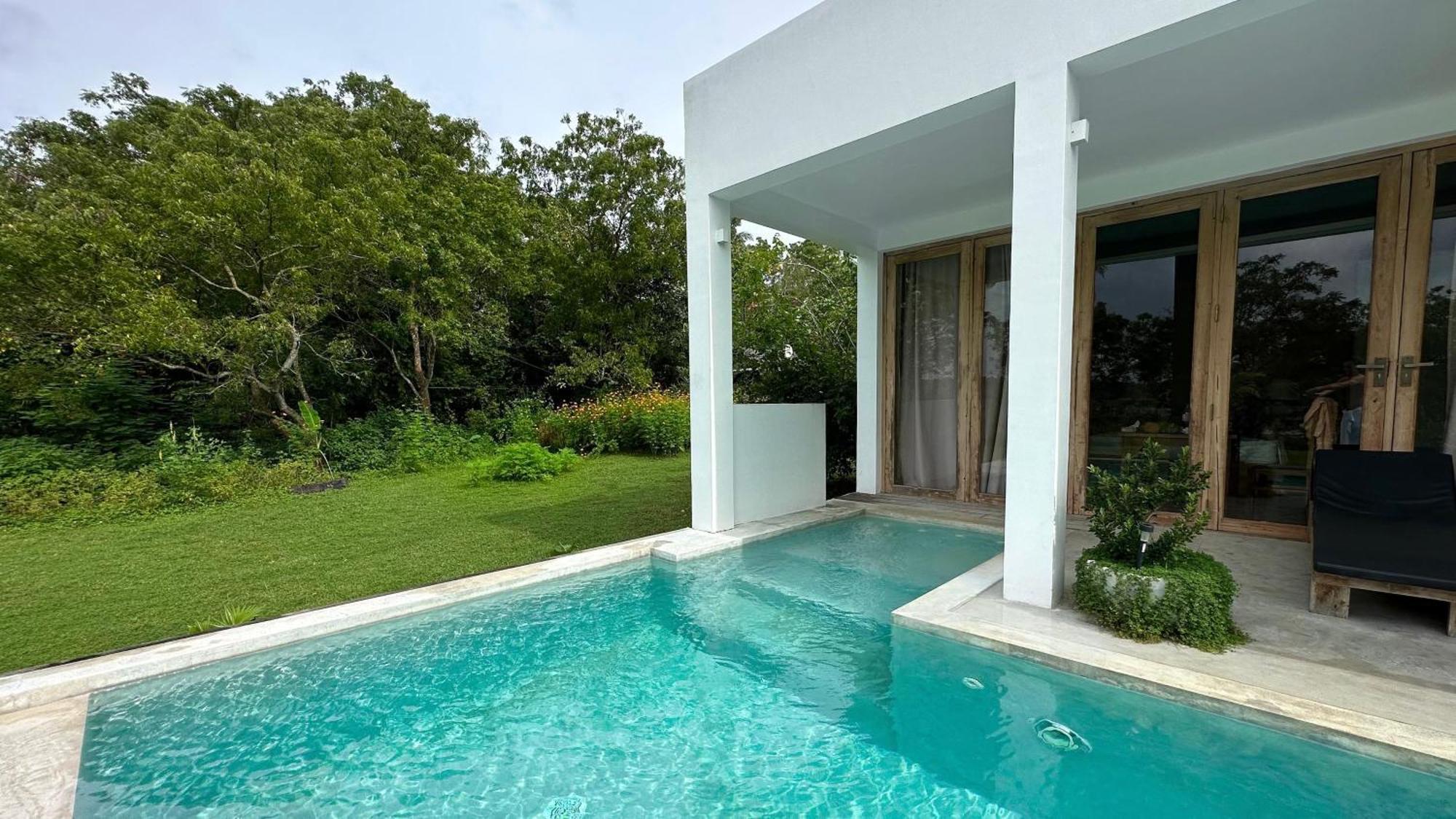 Giri Villa Тангале Екстериор снимка