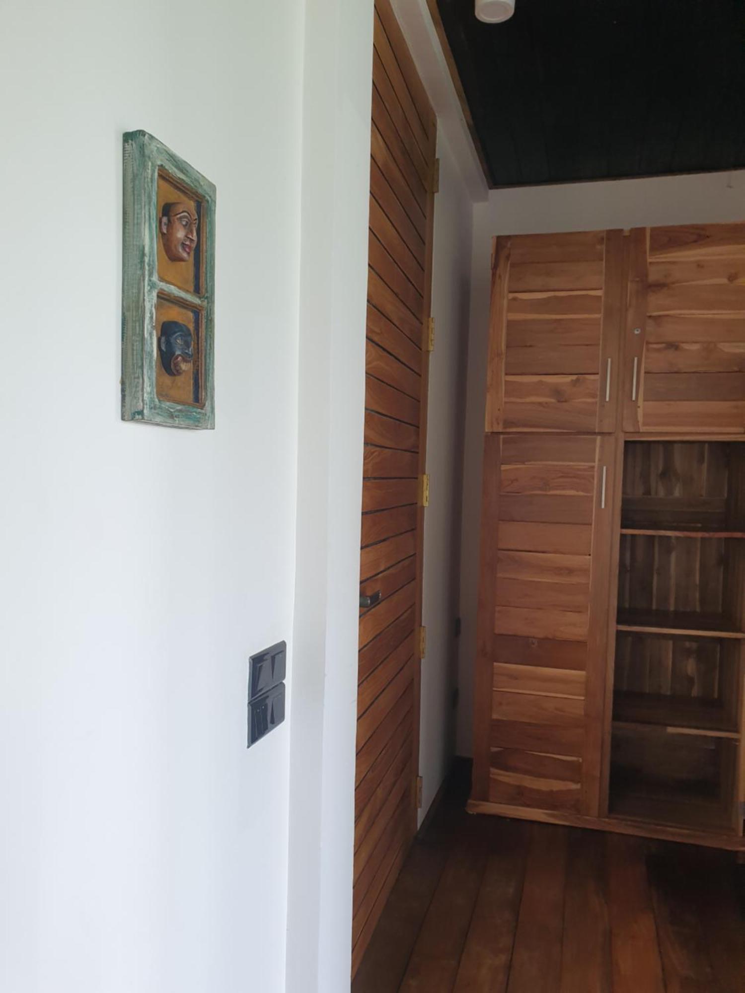 Giri Villa Тангале Екстериор снимка