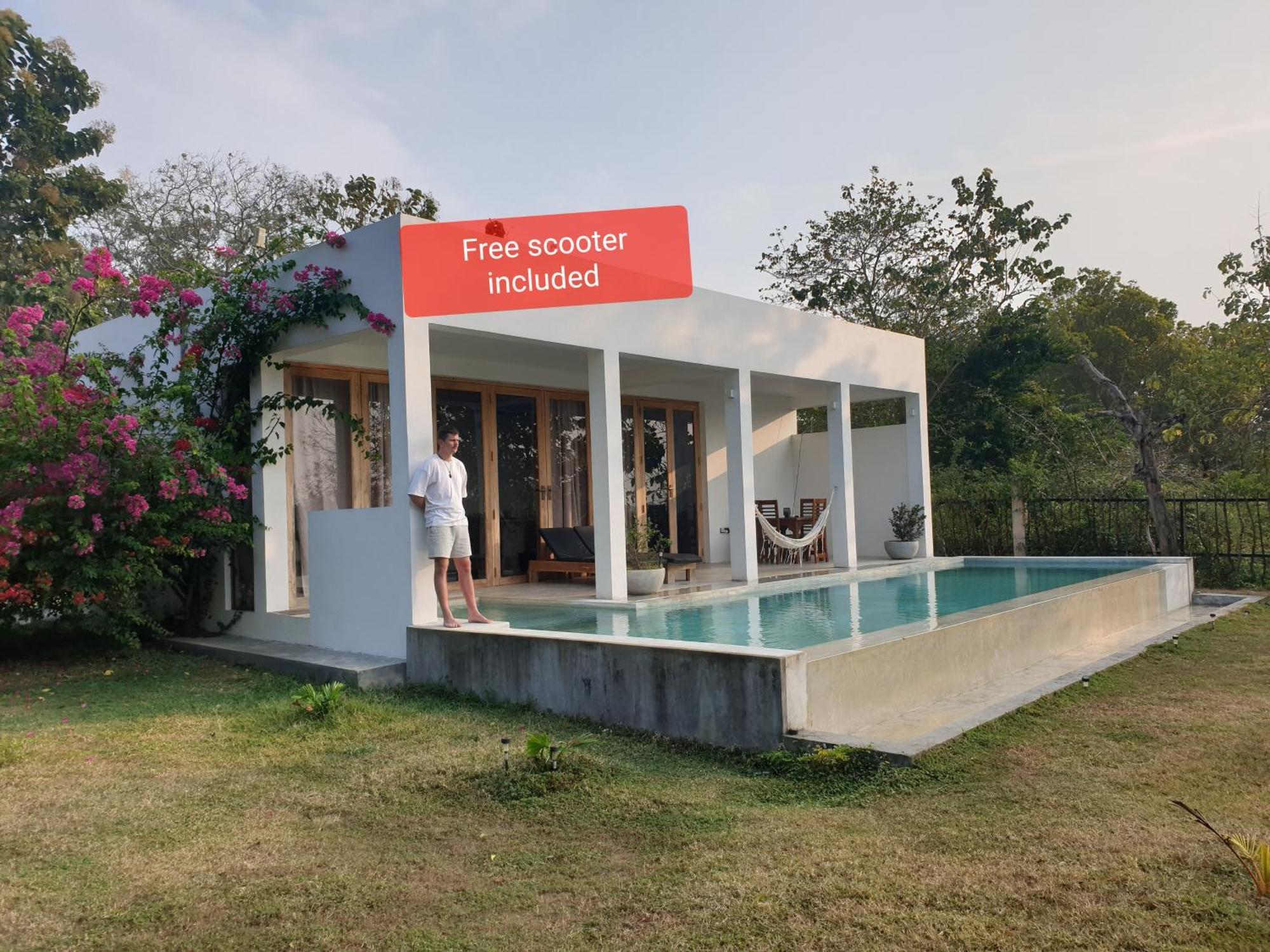 Giri Villa Тангале Екстериор снимка